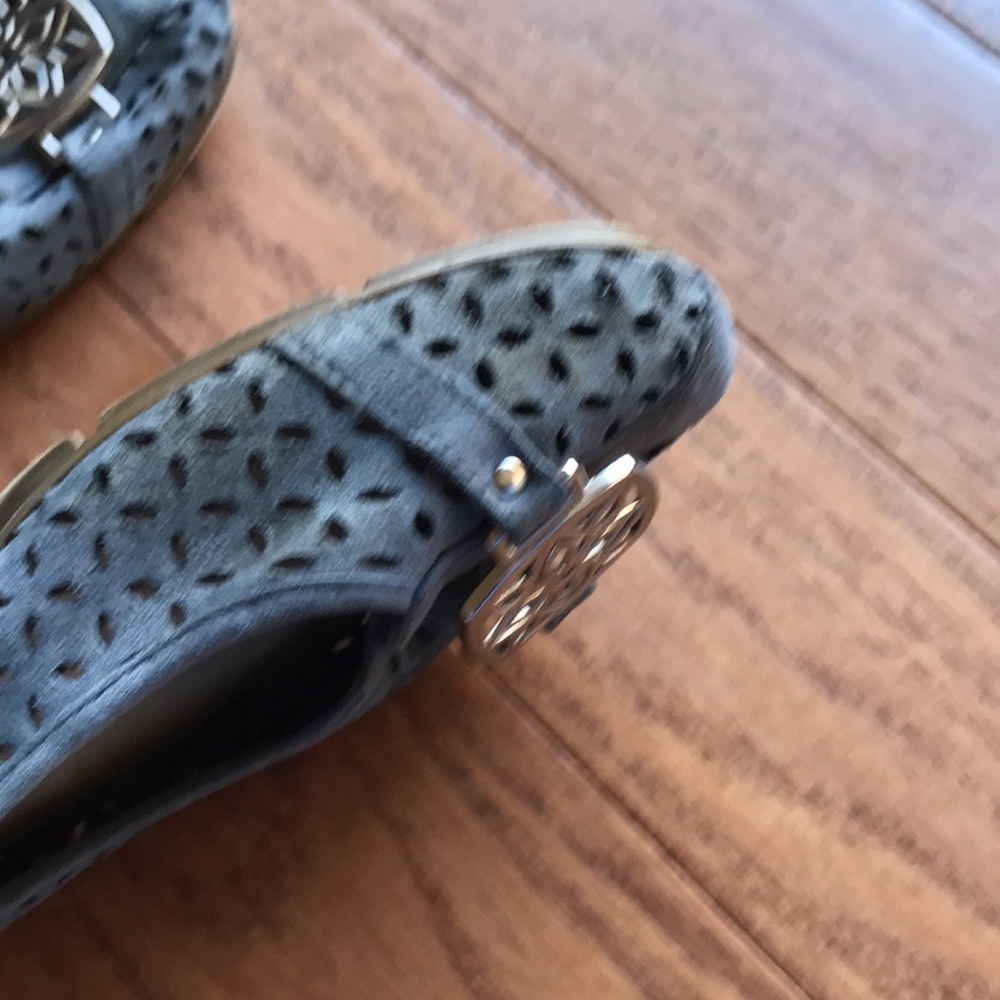 Wellworn Christian Siriano dusty blue laser cut flats - Picture 6 of 7